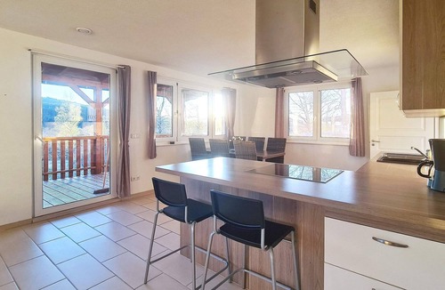 Lonevag House | 5 person holiday home in LONEVÅG-By Traum