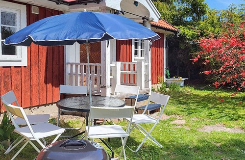 Kalmar Municipality House | 5 person holiday home in HALTORP-By Traum