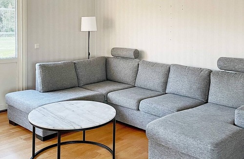 Svartsjo House | 5 person holiday home in SVARTSJÖ