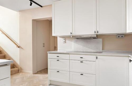 Vasastan Apartment | 5-room 120 SQM 3 bedrooms 2 bathrooms for 6 person