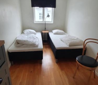 Centrum Villa | 5 sovrum 9 bäddar 12 sovplatser
