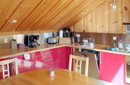 Nesset Apartment | 5 star holiday home in Eidsvåg