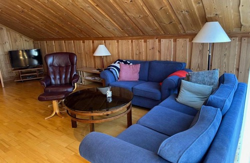 Nesset Apartment | 5 star holiday home in Eidsvåg