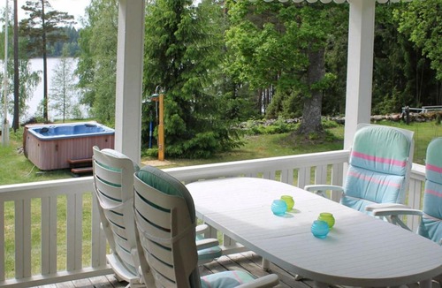 Eksjo Municipality House | 5 star holiday home in HULT