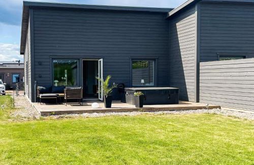 Morbylanga House | 5 star holiday home in MÖRBYLÅNGA