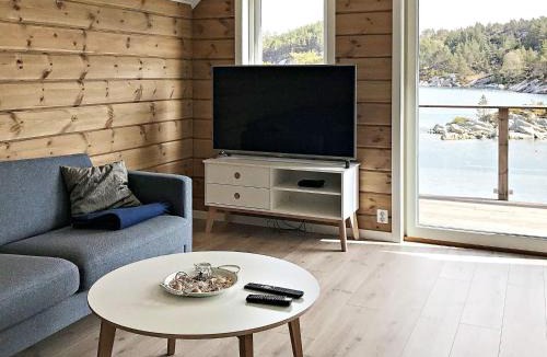 Bomlo House | 5 star holiday home in Urangsvåg