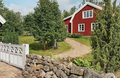 Blomstermala House | 6 person holiday home in BLOMSTERMÅLA