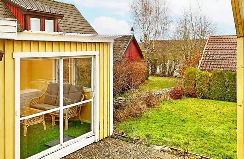 Hallevik House | 6 person holiday home in SÖLVESBORG