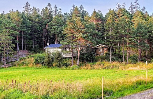 Lauvsnes House | 6 person holiday home in Flatanger
