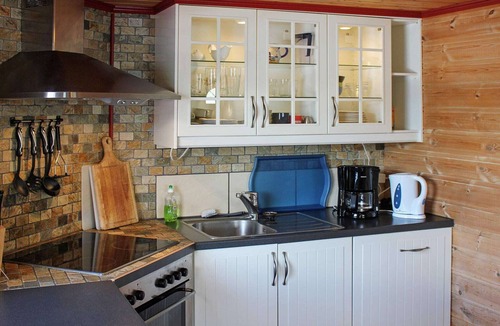 Masfjorden Apartment | 6 person holiday home in HOSTELAND