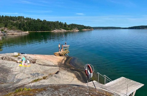 Brastad House | 6 person holiday home in BRASTAD