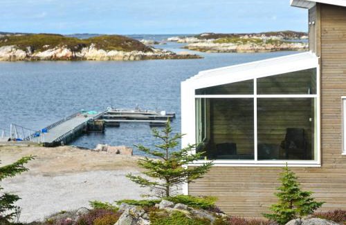 Dyrvik House | 6 person holiday home in Dyrvik