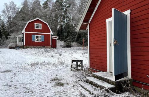 Sodertalje Municipality House | 6 person holiday home in JÄRNA-By Traum
