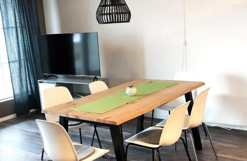 Dyrvik House | 6 person holiday home in Kverva