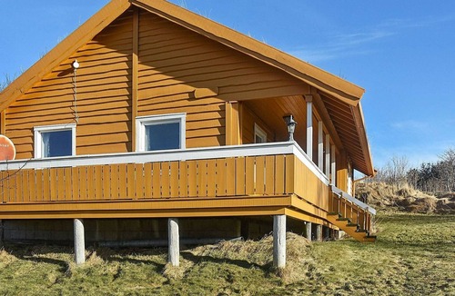 Aukra House | 6 person holiday home in Aukra