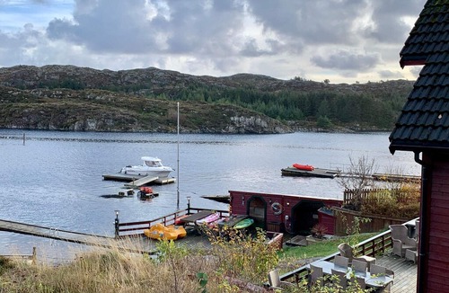 Bomlo House | 6 person holiday home in BØMLO