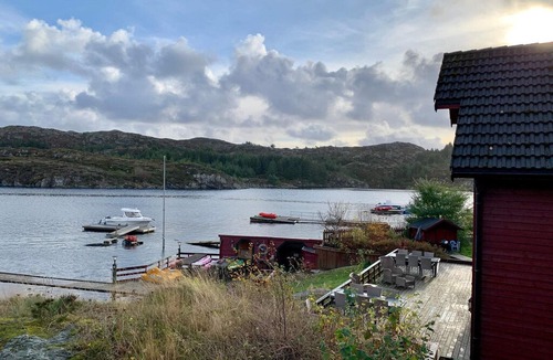 Bomlo House | 6 person holiday home in BØMLO