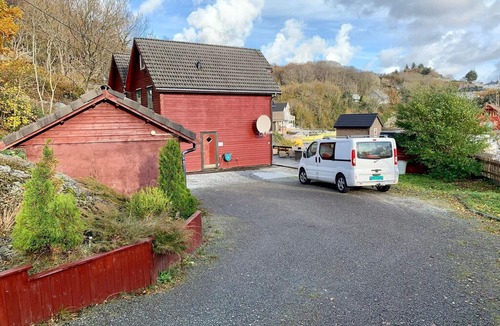 Bomlo House | 6 person holiday home in BØMLO