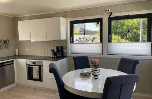 Kalavag House | 6 person holiday home in BØMLO