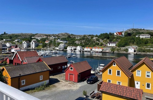 Kalavag House | 6 person holiday home in BØMLO