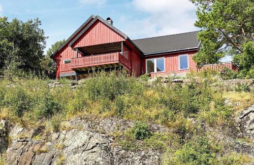 Arendal Apartment | 6 person holiday home in EYDEHAVN
