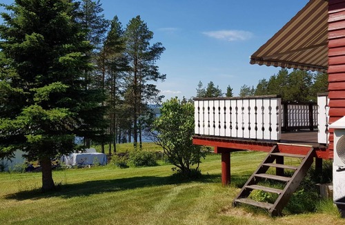 Rena House | 6 person holiday home in Osen