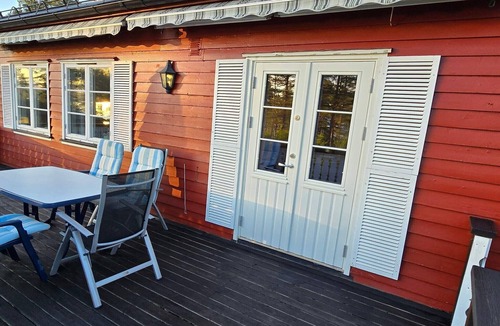 Rena House | 6 person holiday home in Osen