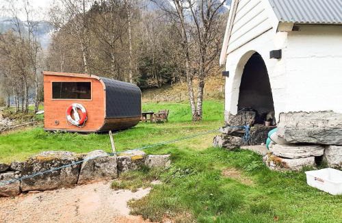 Olden House | 6 person holiday home in olden-By Traum