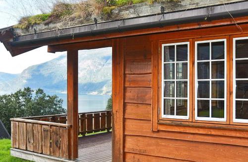 Olden House | 6 person holiday home in olden