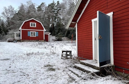Sodertalje Municipality House | 6 person holiday home in JÄRNA-By Traum