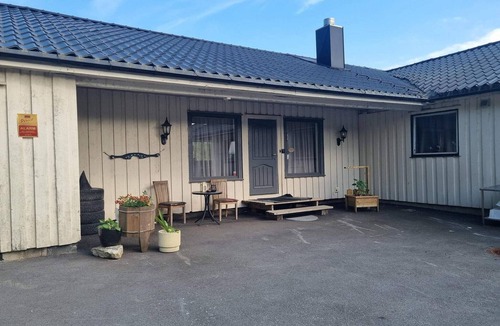 Oyslebo Apartment | 6 person holiday home in Øyslebø