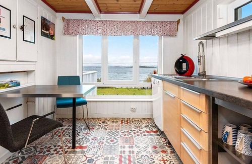 Midsund House | 6 person holiday home in MIDSUND-By Traum