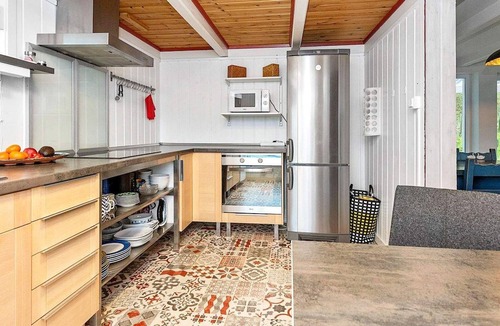 Midsund House | 6 person holiday home in MIDSUND-By Traum