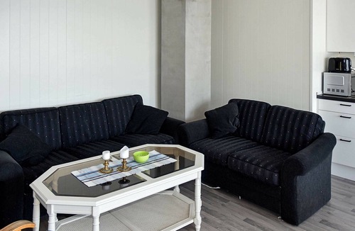 Tysnes Apartment | 6 person holiday home in Onarheim