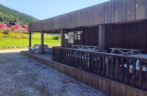 Hyllestad House | 6 person holiday home in Sørbøvåg
