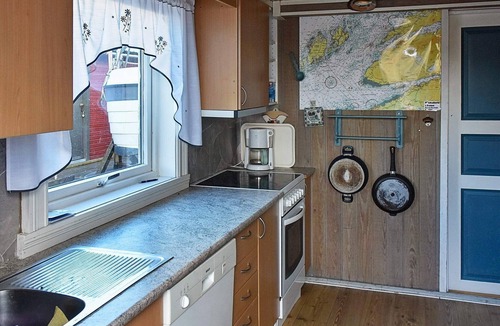 Oksvoll House | 6 person holiday home in Oksvoll