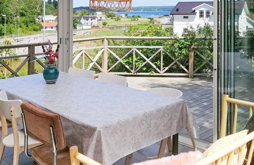Hoviksnas House | 60 m² House ∙ 2 bedrooms ∙ 5 guests