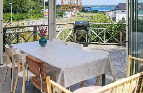 Hoviksnas House | 60 m² House ∙ 2 bedrooms ∙ 5 guests