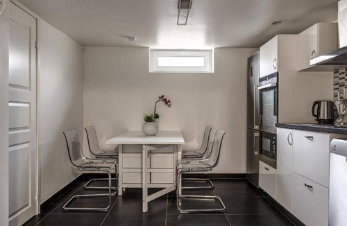 Huskvarna Apartment | 65 m² Apartment ∙ 1 bedroom ∙ 2 guests