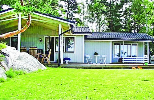 Ostra Viker House | 65 m² House ∙ 3 bedrooms ∙ 6 guests