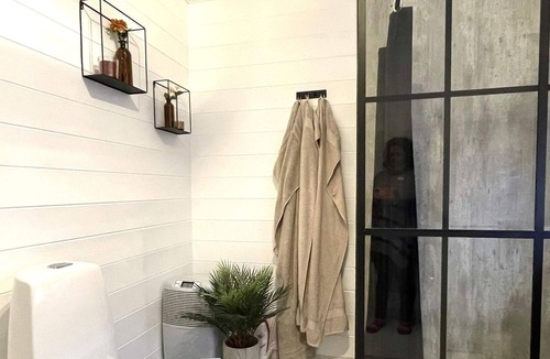 Ljungskile House | 7 person holiday home in LJUNGSKILE