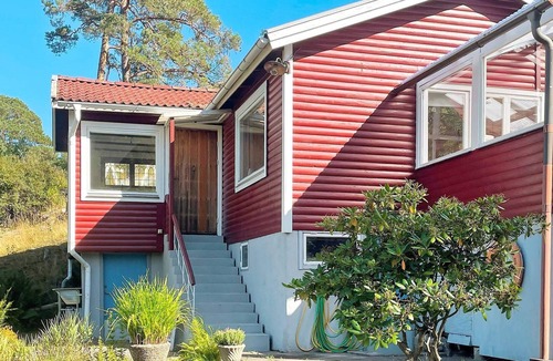 Tyreso House | 7 person holiday home in TYRESÖ-By Traum