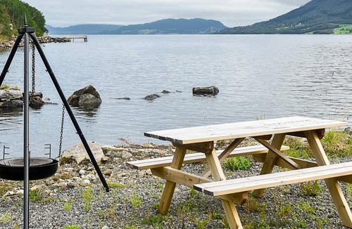 Averoy House | 7 person holiday home in averøy