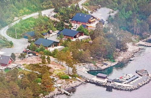 Bremanger House | 7 person holiday home in Svelgen
