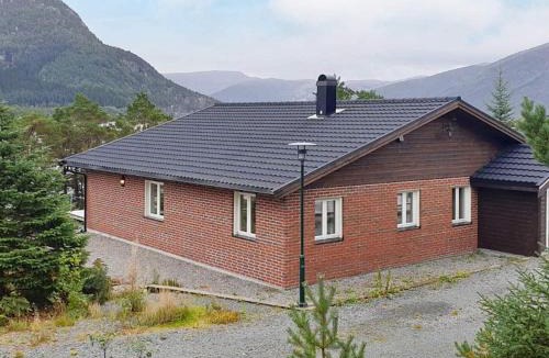 Bremanger House | 7 person holiday home in Svelgen