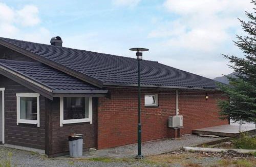 Bremanger House | 7 person holiday home in Svelgen