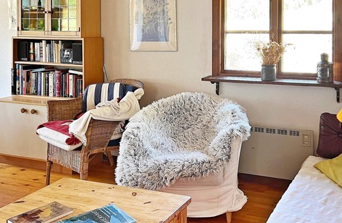 Orno House | 7 person holiday home in ORNÖ