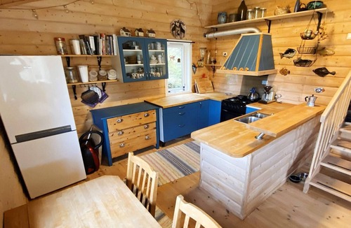 Lyngdal House | 7 person holiday home in lyngdal