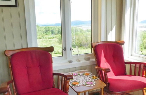 Bogøy House | 7 person holiday home in Skutvik
