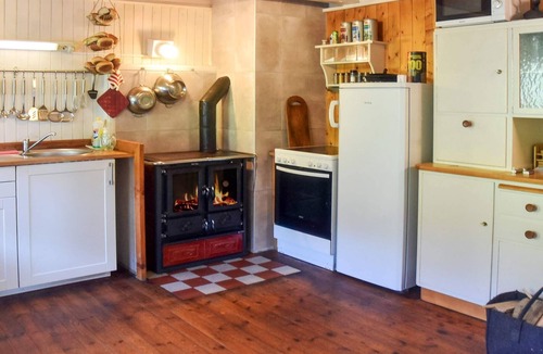 Halsa Municipality House | 7 person holiday home in VÅGLAND